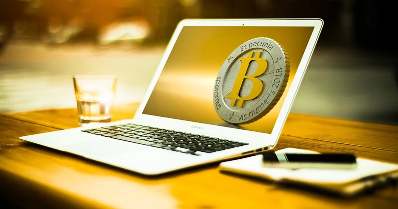 Choisir le bon type de blockchain : public, privé ou hybride ?